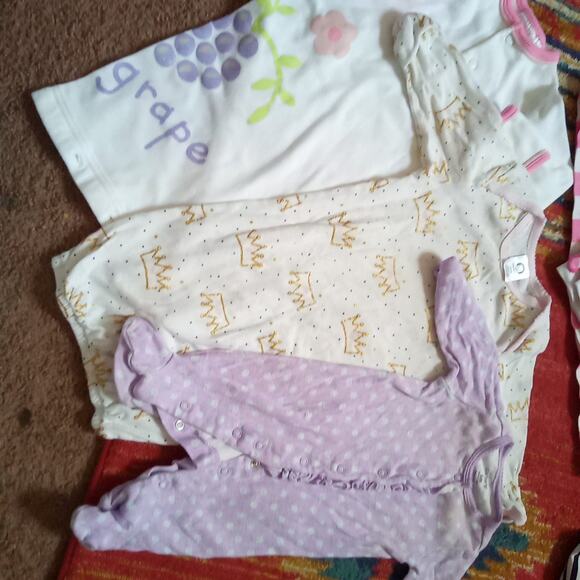Carter's Baby size 3 months 3-6 Pajamas sleep sack onesie Multicolored - Picture 1 of 3